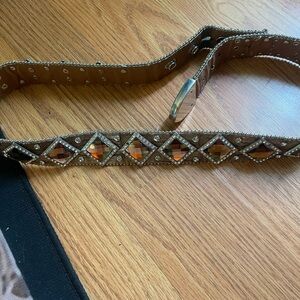 Belt with stones